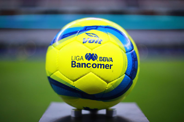 Futbol de estufa, con la llama encendida en la Liga MX