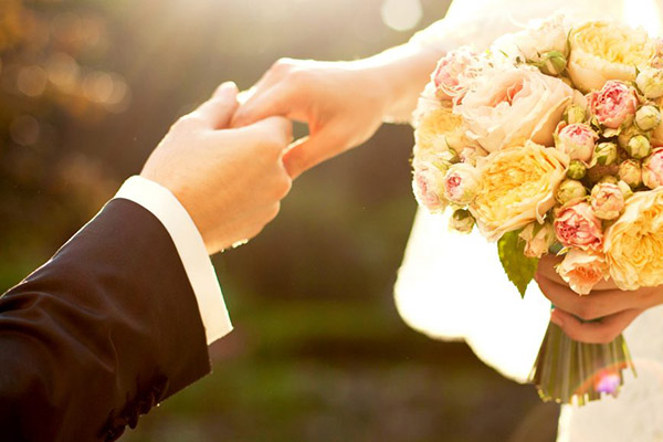 Pareja muere en accidente horas antes de su boda
