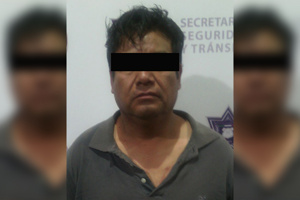 Detienen a “valiente” sujeto por golpear y balear la casa de su pareja sentimental