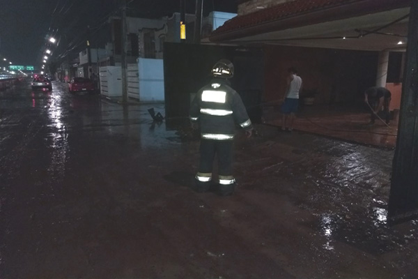 Bomberos implementó operativo “Acuario” por lluvia