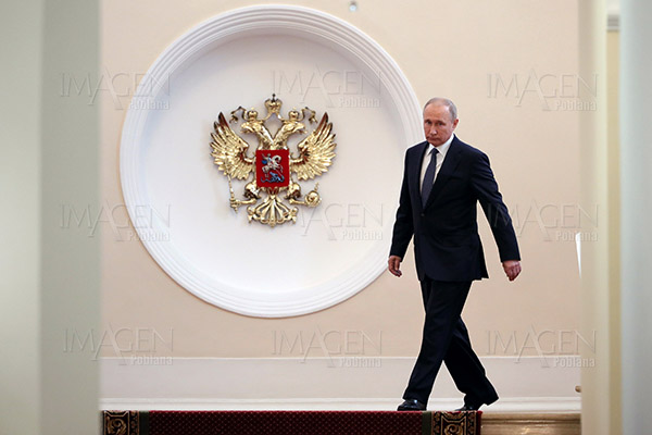 Putin convierte en ley iniciativa para responder a sanciones de EU y otros países
