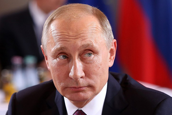 Putin alerta que cifra de mujeres en edad reproductiva disminuirá 25 % para 2032