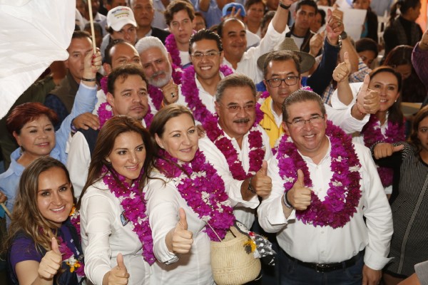 Vamos a reconstruir la Interserrana para mejorar comunicación de la Sierra Norte: Martha Erika