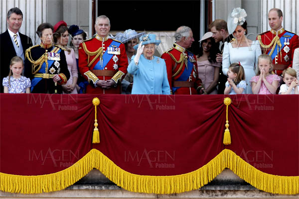 La reina Isabel II promulga la ley del Brexit