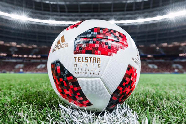 Presentan nuevo balón para fase de eliminatorias del Mundial