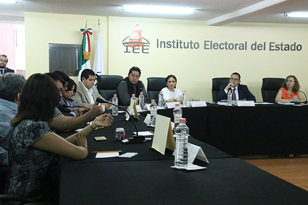 Instala IEE sesión permanente para jornada electoral