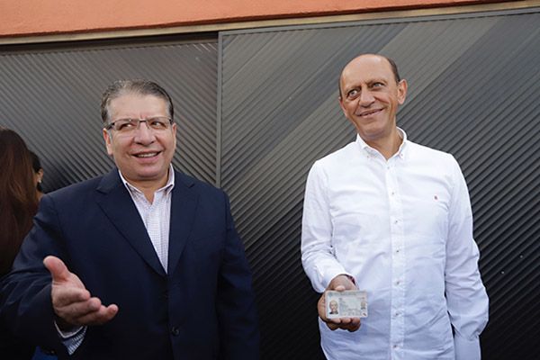 Doger dice que va a ganar la elección