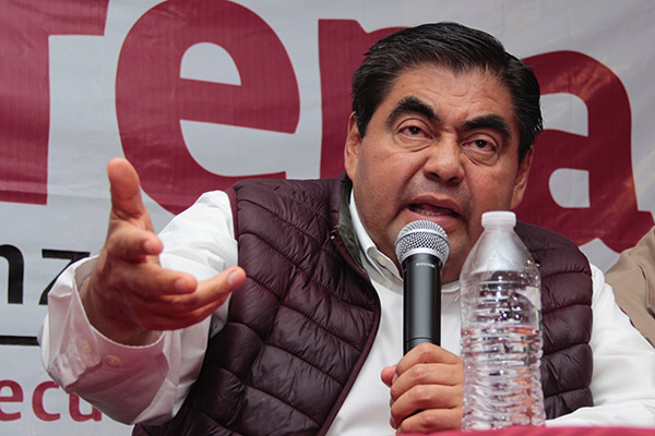 Cancelación de marcha no fue “manotazo” de AMLO, dice Barbosa