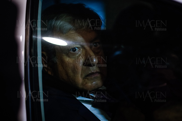 AMLO y sus propuestas “imposibles”, según sus críticos