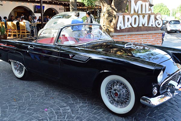 Autos clásicos, fragmentos de historia en cuatro ruedas