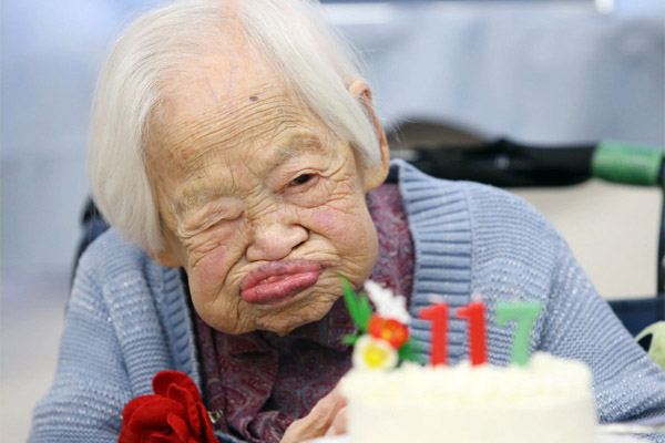 Persona más longeva de Japón muere a los 117 años