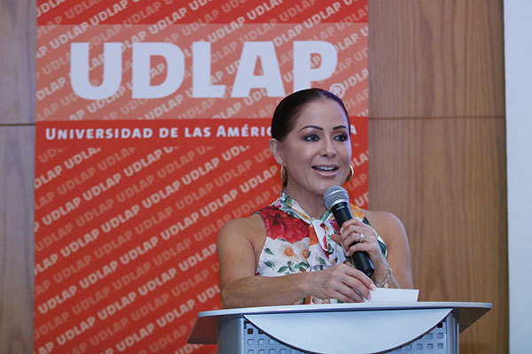 Dinorah López apoya la profesionalización de las organizaciones civiles