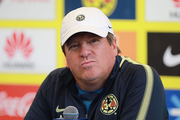Miguel Herrera aclara que en este momento solo piensa en el Club América