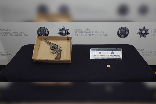 Detienen a menor con un arma y cocaína en la CAPU