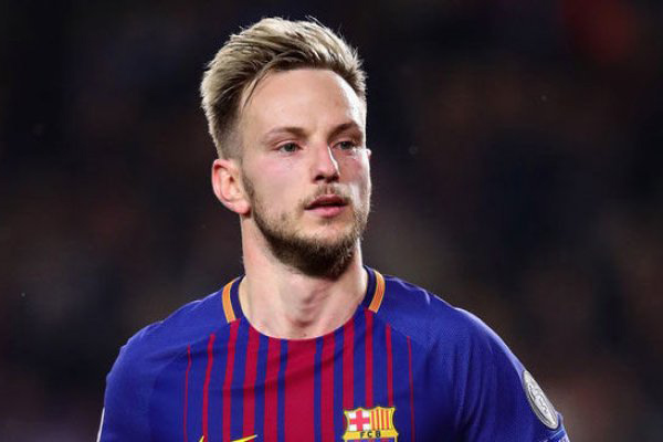 Ivan Rakitic confirma que se queda en el Barcelona ante la oferta del PSG