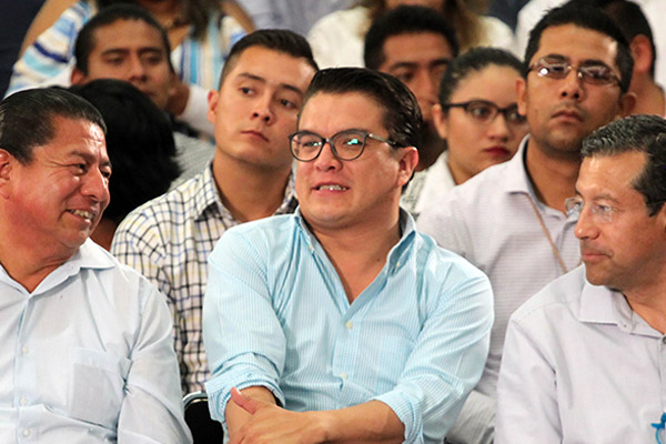 Gerardo Islas, el “socialité” de la política poblana