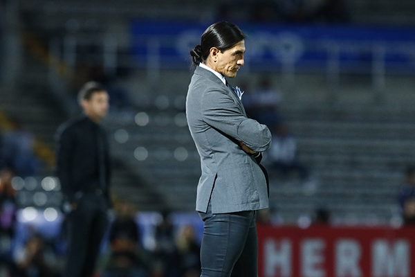 Insostenible Palencia en Lobos BUAP; Meza, aún firme en Puebla