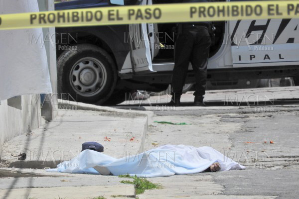 Fallece albañil electrocutado en Santa María Xonacatepec