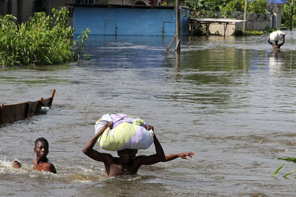 Nigeria contabiliza casi 200 víctimas mortales por inundaciones