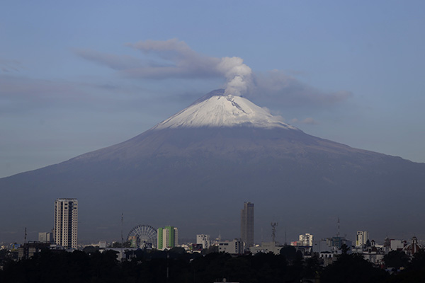 Actividad del Popocatépetl mantiene escenarios para alerta amarilla