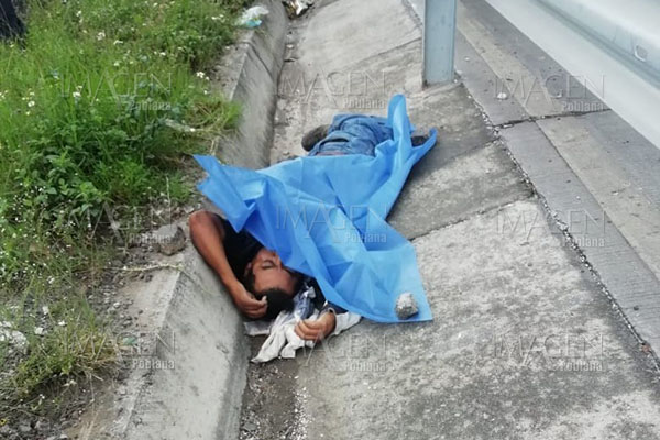 Hombre pierde la vida tras ser atropellado en el bulevar Rafael Moreno Valle