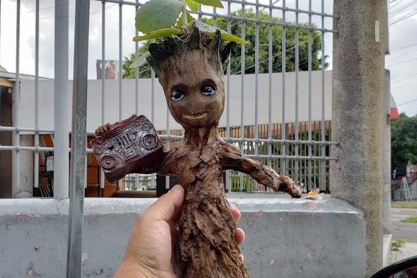 Macetas de Baby Groot, un éxito en la Angelópolis