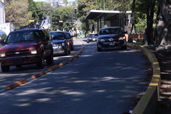 Carril de Línea 3 del RUTA, invadido por automovilistas