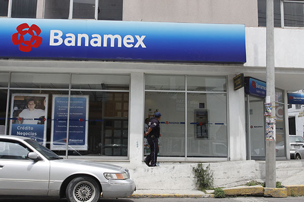 Próximo lunes es festivo y los bancos cierran operaciones