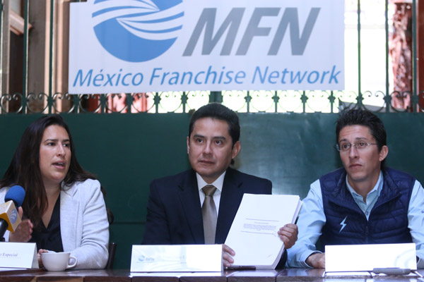 Un error retirarle concesión a Agua de Puebla, dicen