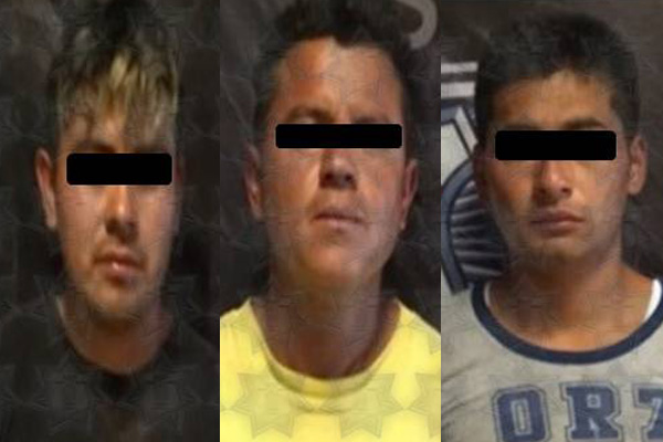 Fueron sorprendidos desmantelando una camioneta en un auto robado