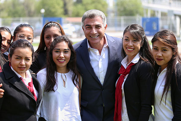 Implementa Tony Gali acciones para erradicar la violencia contra las mujeres