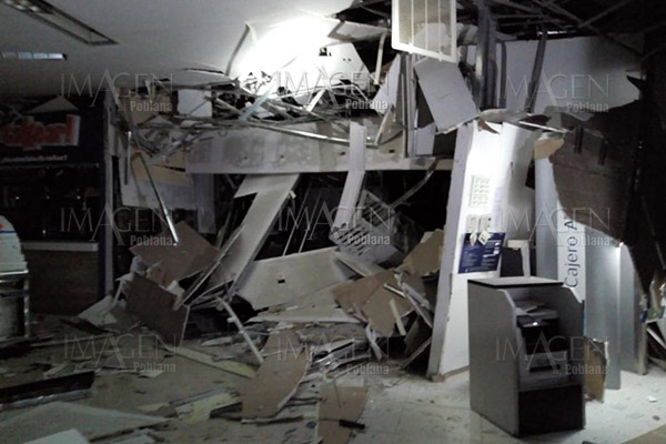 Explota cafetería del Tec de Monterrey por fuga de gas