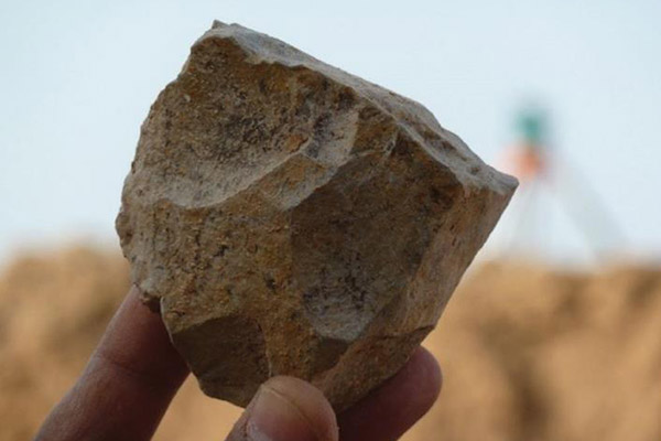 Descubren en Argelia las huellas posiblemente del hombre más antiguo en la Tierra
