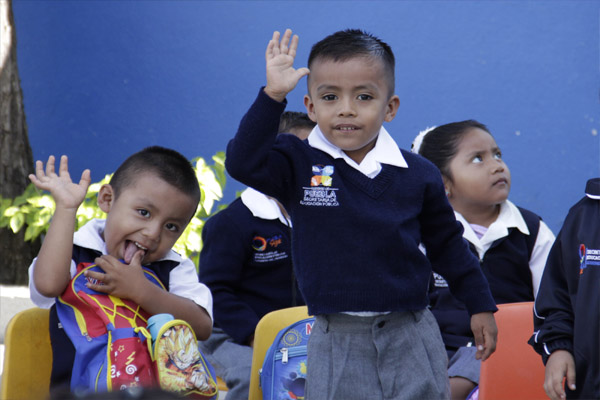 Inician alumnos y docentes de educación básica vacaciones de fin de año