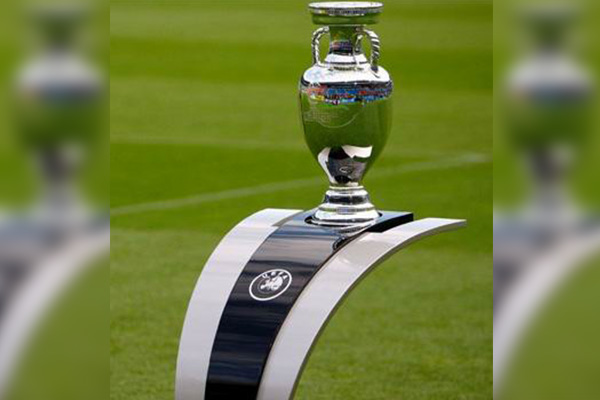 Serbia, Grecia, Bulgaria y Rumania solicitarán acoger Eurocopa 2028 o Mundial 2030