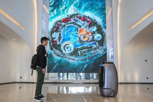 El hotel del futuro abre sus puertas (video)