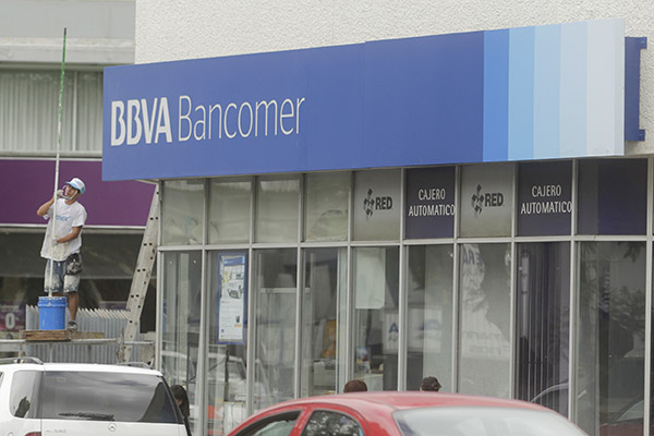 Bancos suspenden operaciones el 1 de enero