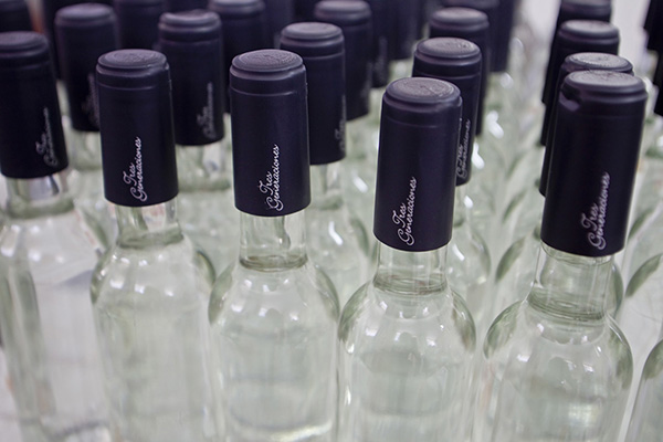 Roban millonario cargamento de tequila y los atrapan en Florida