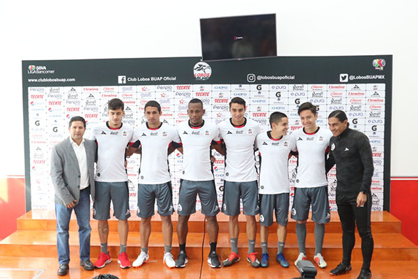 Presentan refuerzos de Lobos BUAP