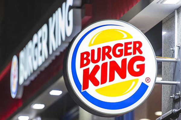 Demandan a Burger King por incumplimiento de hamburguesas gratis de por vida