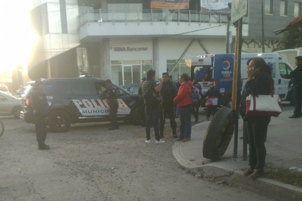 Asaltantes balean a pasajero de la ruta 54-A