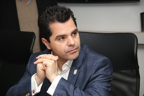 Recula Genoveva Huerta y regresa a Marcelo García Almaguer a la coordinación del PAN