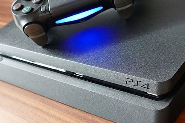 Ingenioso ladrón: robó consola de videojuegos oculta en 3 kilos de fruta