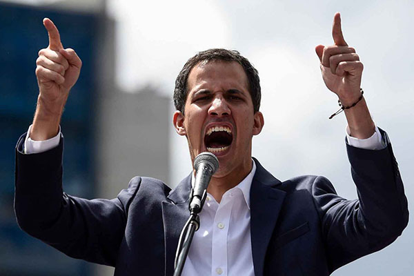 Maduro intenta transferir 1200 millones de dólares a Uruguay: Guaidó