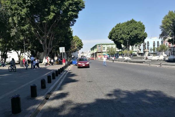 Fracasa manifestación contra Claudia Rivera