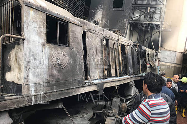 El accidente ferroviario en el Cairo se produjo por una pelea entre maquinistas