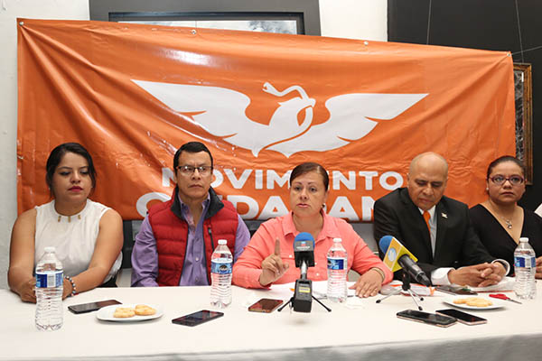 Inconformes de Movimiento Ciudadano se suman a Barbosa