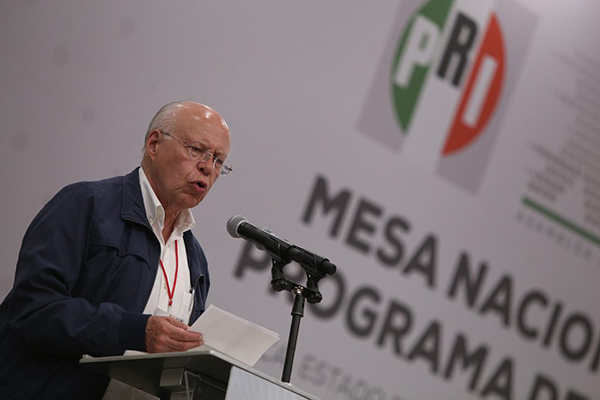 Narro Robles deja la vida académica, va por dirigencia nacional del PRI