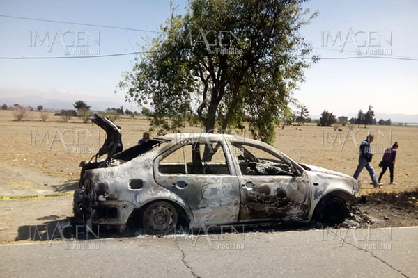 Calcinan al titular del MP en Ciudad Serdán dentro de la cajuela de su automóvil