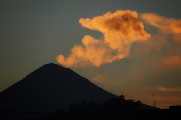 Prevén caída de ceniza en Puebla tras explosión en el Popocatépetl
